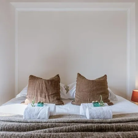 Huswell - Near The Beach With Terrace * Ostend