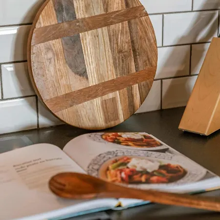 Huswell - Near The Beach With Terrace Apartman